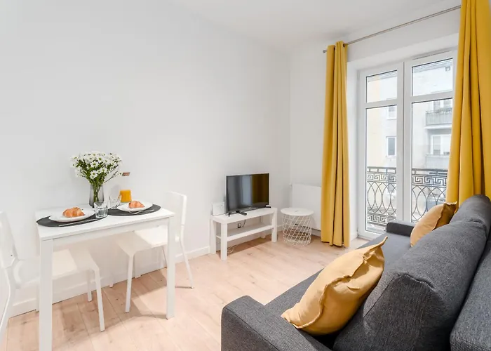 Old Praga Apartment Warsaw